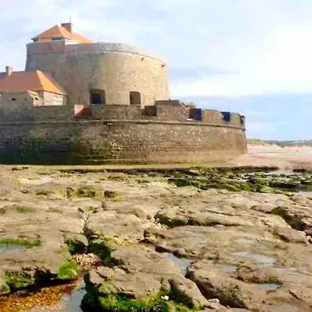 Charmante Familiale A Sainte Cecile Plage *